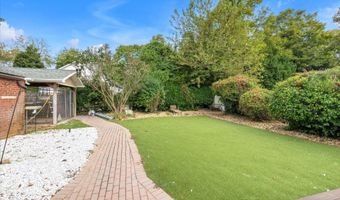 22 Towne St, Amityville, NY 11701
