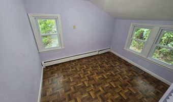 2 Lake Terrace Dr, Danbury, CT 06811