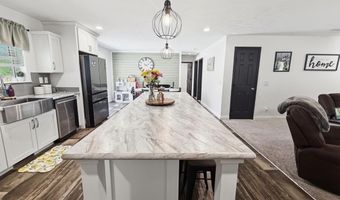 1113 Hale Branch Rd, Barboursville, WV 25504