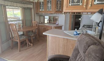 251 S Ocotillo Ave 17, Benson, AZ 85602