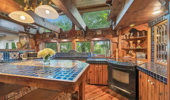 4737 W BROADWAY Dr, Appleton, WI 54913
