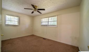 1009 MAXANNA Dr, Anniston, AL 36206