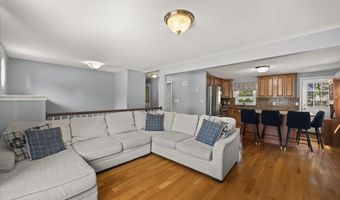 38 County St, Blackstone, MA 01504
