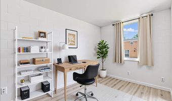 98-1042 Moanalua Rd 2-301, Aiea, HI 96701