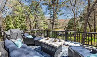 1340 Waterford Dr, East Greenwich, RI 02818