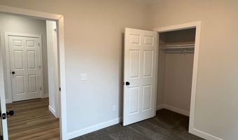 820 Spark Ave, Albert Lea, MN 56007