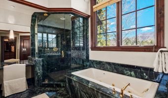 74 Pfister Dr 102, Aspen, CO 81611