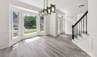 9418 Arborview Ct, Charlotte, NC 28269