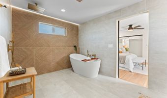 1049 Uluopihi Loop, Kailua, HI 96734