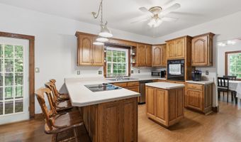 10804 E State Road 58, Bloomfield, IN 47424