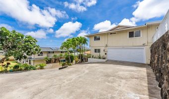 298 Moomuku Pl, Honolulu, HI 96821