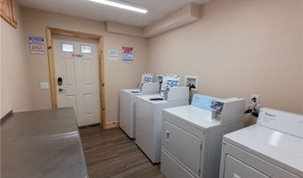 5919 Lake Rd W, Ashtabula, OH 44004