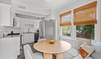 1610 SUTER St, Alexandria, VA 22314