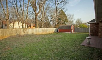 310 Old Forge Dr, Bentonville, AR 72712