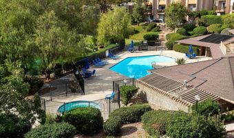 5700 Baltimore Dr 16, La Mesa, CA 91942