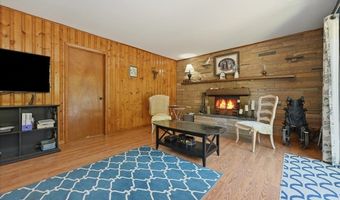 40 Bayview Ave, Amityville, NY 11701