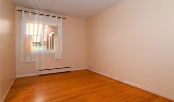 116 Segsbury Rd, Amherst, NY 14221
