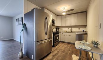 6011 EMERSON St 307, Bladensburg, MD 20710