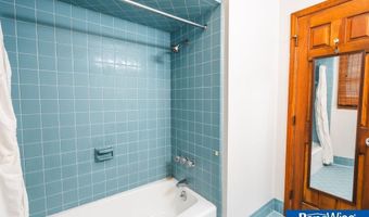 2105 N St St, Aurora, NE 68818