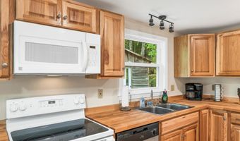 17 Basin Rd, Alton, NH 03809