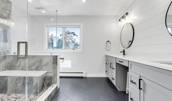 20 Dune Dr, Bayville, NJ 08721