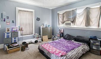 82 Hampshire St, Auburn, ME 04210