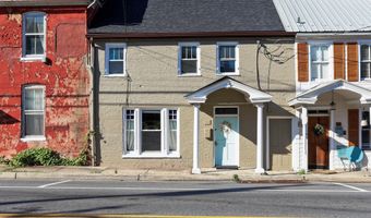 40 N MAIN St, Boonsboro, MD 21713