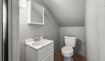 602 Ridge Ave, Aurora, IN 47001