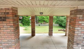 828 N 6th St, Albemarle, NC 28001