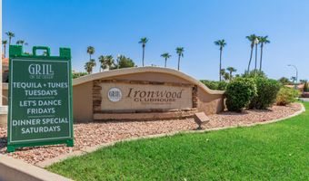 5733 S AMBERWOOD Dr, Chandler, AZ 85248