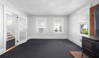 101 Anthony St, East Providence, RI 02914
