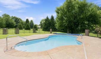 654 Eight Mile Rd, Anderson Twp., OH 45255
