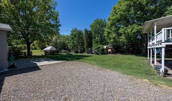 805 Babs Ave, Benton City, WA 99320