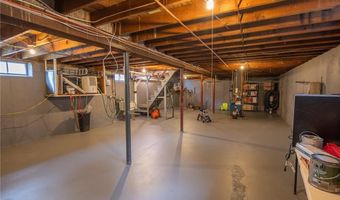 109 Fordson Ave, Cranston, RI 02910