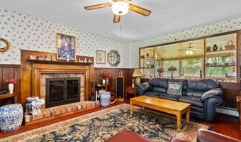 141 EMBILL Dr, Blakeslee, PA 18610