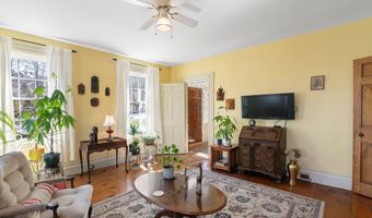 301 Maple St, Brattleboro, VT 05301