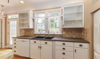 2110 Dena Dr, Anderson, IN 46017