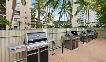 1080 Ala Napunani Street 403, Honolulu, HI 96818