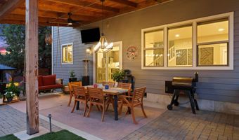 2409 NE Robinson St, Bend, OR 97701