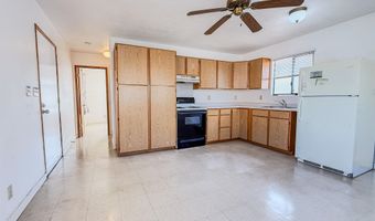 588 POHAKU St, Kahului, HI 96732