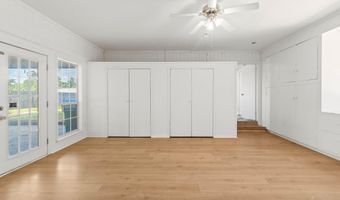 402 E Poplar St, Atmore, AL 36502