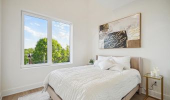 1307 LONGFELLOW St NW #10, Washington, DC 20011