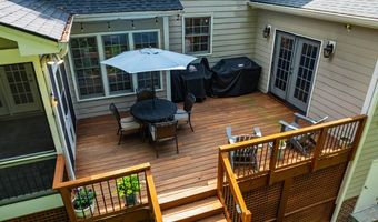 216 Wendhurst Ct, Apex, NC 27502