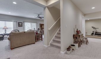3932 Kristi Way, Greenwood, IN 46142