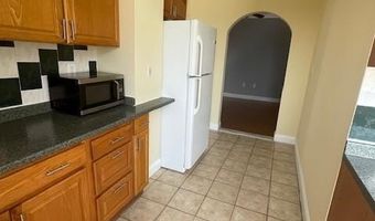 14 MEADOW St, Bayonne, NJ 07002
