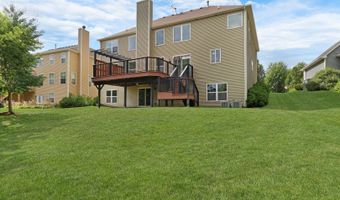 1015 Timber Lake Dr, Antioch, IL 60002