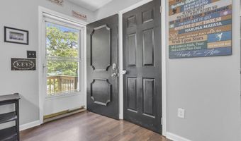 1332 Longboat Ave, Beachwood, NJ 08722
