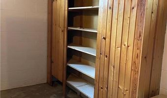 1805 10th Pl NE, Austin, MN 55912