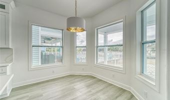 5718 SEA TURTLE Pl, Apollo Beach, FL 33572