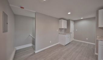 427 E Central Ave, Alpha, NJ 08865